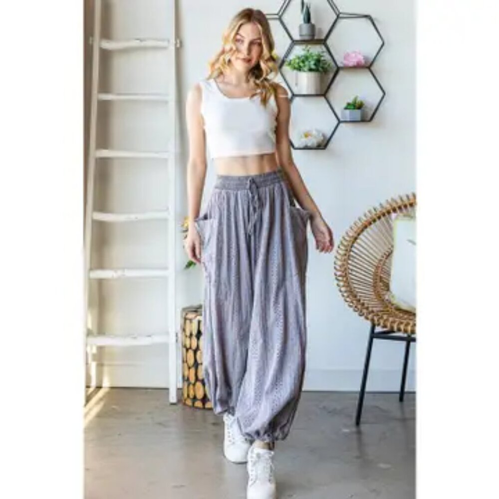 043 Oli & Hali Mineral Washed Wide Leg Lavendar Eyelet Knit Pants NEW Size XL - Picture 3 of 9